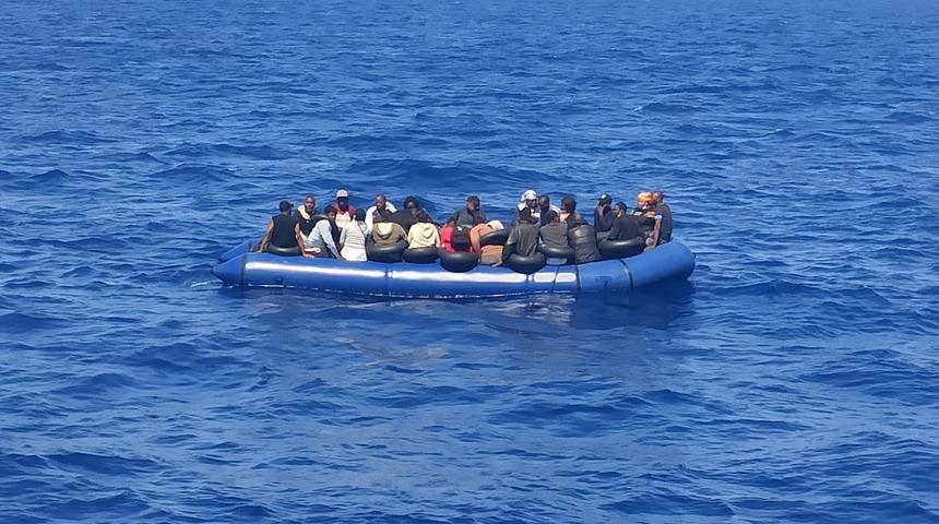 Muğla'da 29 düzensiz göçmen kurtarıldı