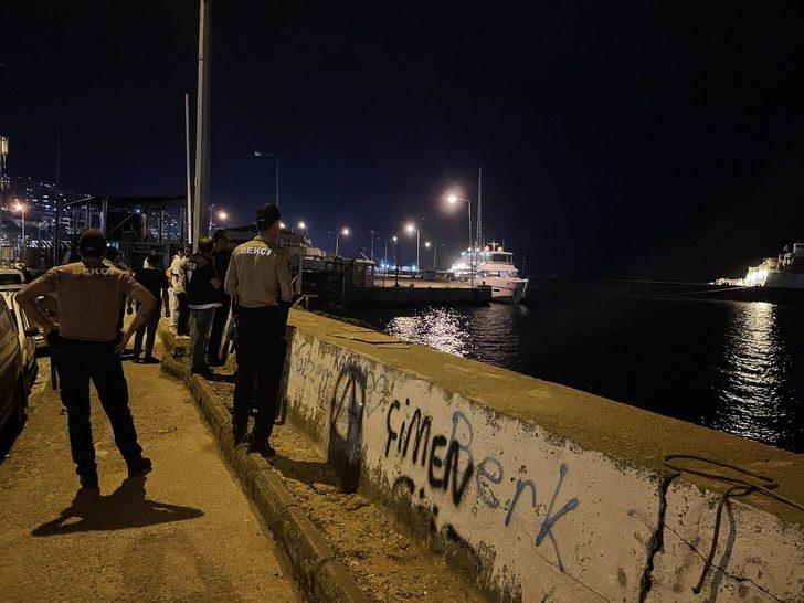 Sinop'ta bıçaklı kavgaya karışan kişi polisten yüzerek kaçmaya çalıştı G2