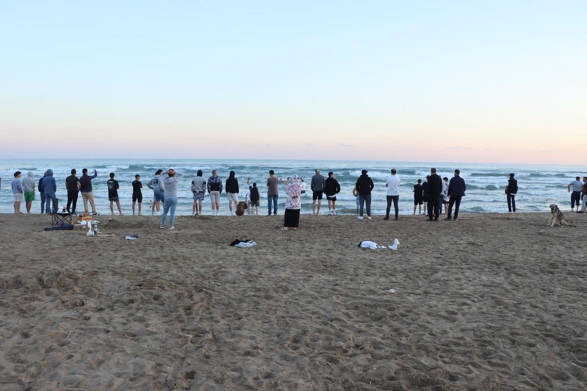 Kocaeli'de denizde boğulan iki kuzen memleketleri Sakarya'da defnedildi