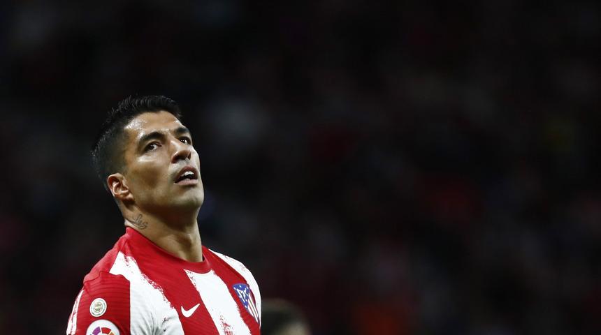 Son dakika: Luis Suarez Fenerbah&ccedil;eli taraftarları heyecanlandırdı! 'Ateşi yaktı...'