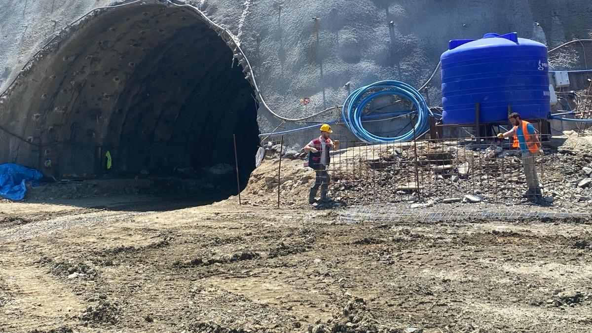 Zonguldak ile Filyos arasında yapılan t&uuml;neller zaman ve akaryakıttan tasarruf sağlayacak