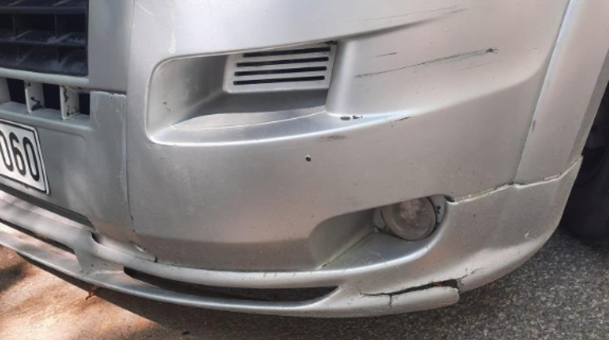 Yer: Eskişehir! Aynaya para, sileceğe not... Ara&ccedil; s&uuml;r&uuml;c&uuml;s&uuml; şaşkına d&ouml;nd&uuml;