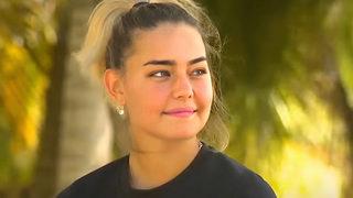 Survivor Aycan Yanaç mini etekli kıvrak dansıyla sosyal medyayı salladı