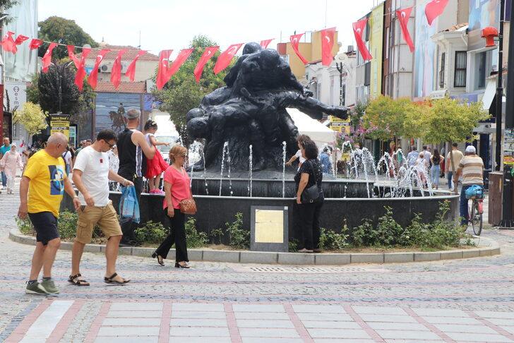 Edirne'de bayram yoğunluğu sürdü G3