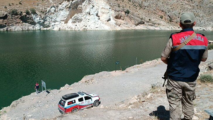 Siirt'te akıntıya kapılan çocuğun bulunması için çalışma başlatıldı G4
