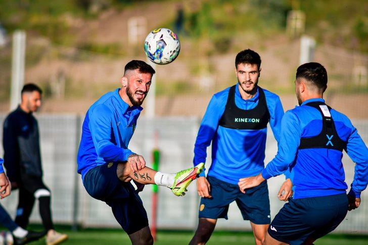 MKE Ankaragücü'nün ikinci kamp çalışmaları, Kayseri'de başladı G2