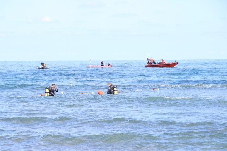 Kocaeli'de denizde kaybolan kişiyi arama çalışmaları sürüyor G3