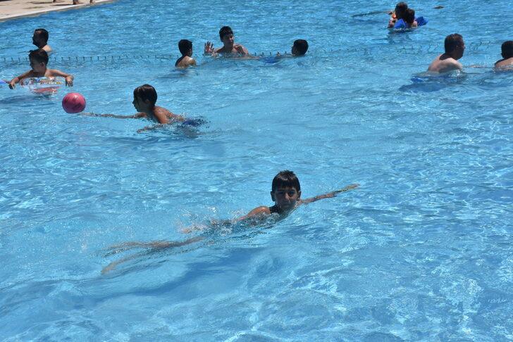 Güneydoğu'da sıcak hava etkili oldu G2