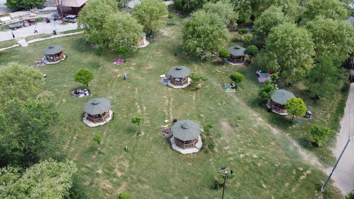 Erzincan'da Ekşisu mesire alanında bayram tatili yoğunluğu yaşanıyor G3