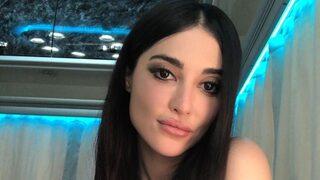 Mahkum'un Büge'si Melike İpek Yalova yatarak poz verdi! 