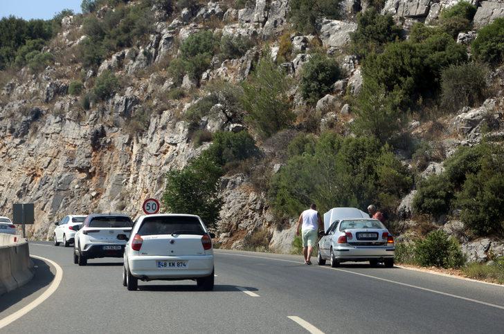 Muğla'da bayram trafiği havadan ve karadan denetlendi G3