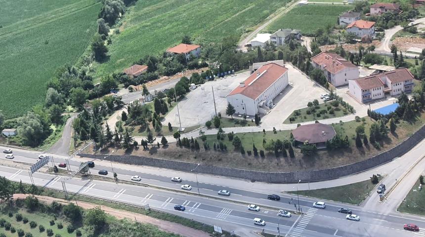 Sakarya'da bayram trafiği havadan denetlendi