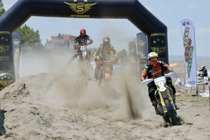 Sakarya'da sahilde Kum Enduro Yarışları yapıldı G4