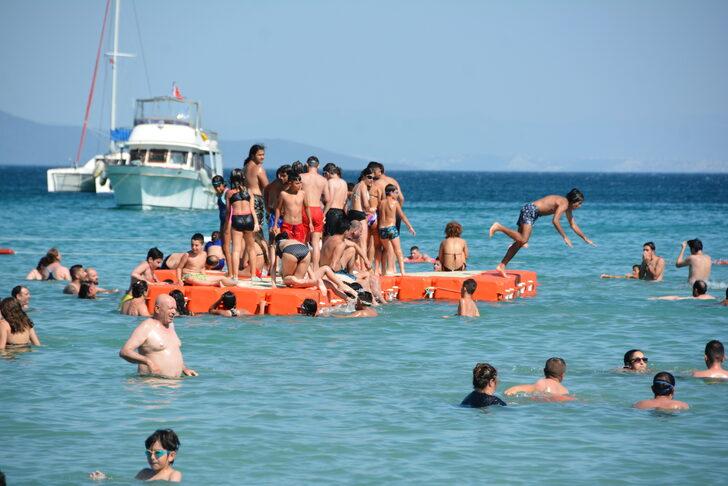 Didim'de bayramın son gününde de plajlarda yoğunluk devam etti G4