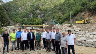 Karabük'te selin izlerini silmek için başlatılan çalışmalar devam ediyor