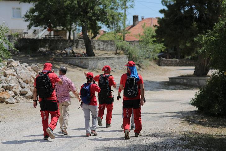 Antalya'da kayıp yaşlı kadın aranıyor G4