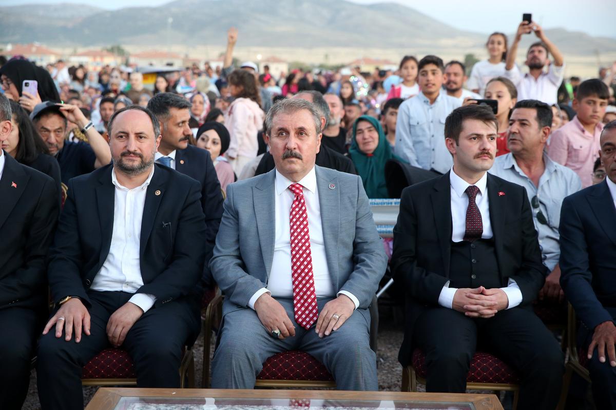 BBP Genel Başkanı Destici, Kayseri'de Birlik ve Beraberlik Şenliği'nde konuştu: