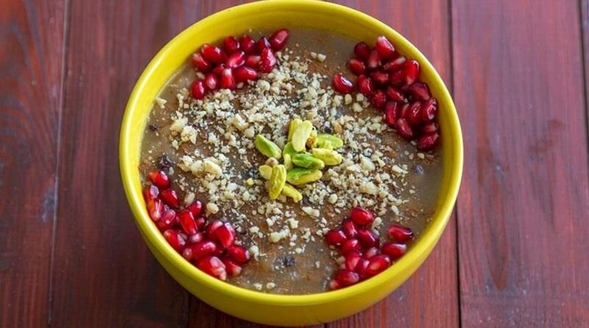 Aşure tarifi nasıl yapılır?  Tam kıvamında tutan, en pratik, en lezzetli aşure tarifi!