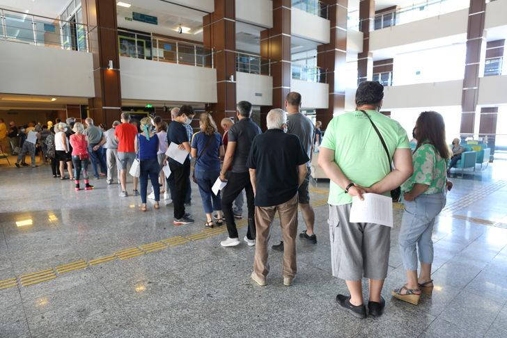 Trakya'daki hastanelerde "hatırlatma dozu" yoğunluğu oluştu G1