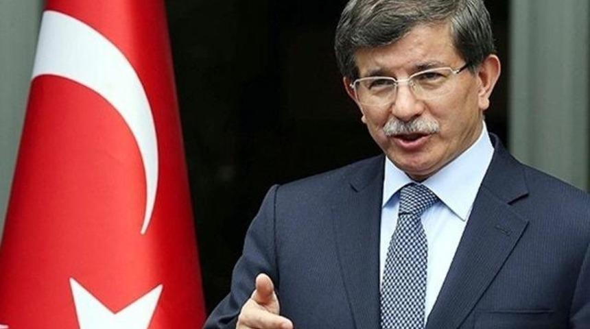 Ahmet Davutoğlu'ndan &ouml;nemli a&ccedil;ıklama
