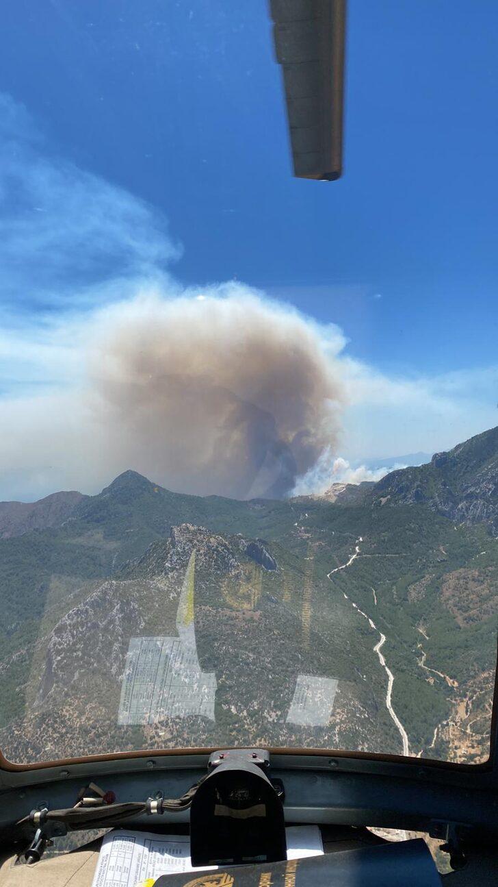 GÜNCELLEME 3 - Datça'da çıkan orman yangınına havadan ve karadan müdahale ediliyor G3