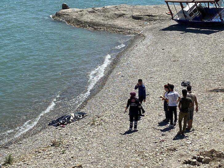 Atatürk Barajı kıyısında kadın cesedi bulundu G1