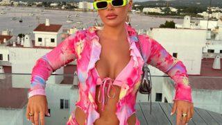 Love Island’ın eski yarışmacısı Ellie Brown, minicik bikinisiyle hayranlarını büyüledi! “Geri döndüm”