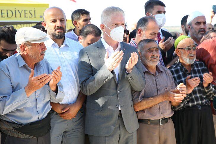 Togo'daki kazada hayatını kaybeden İHH gönüllüsü Gaziantep'te son yolculuğuna uğurlandı G3