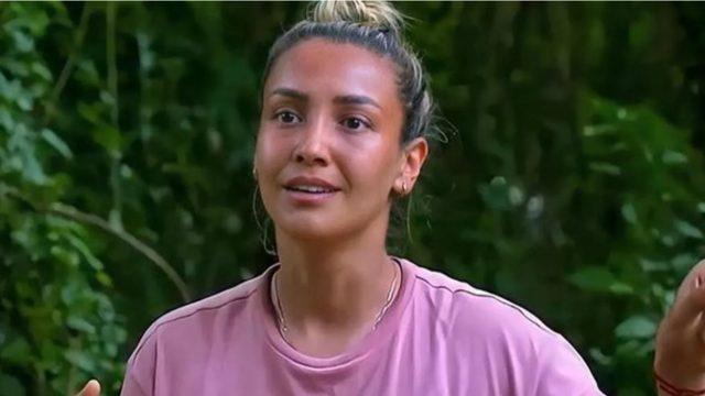 Survivor Evrim Keklik göğüs dekolteli poz verdi! Güzelliğin halis mi?