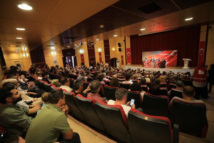 Kırklareli'nde "15 Temmuz Destanını Canlı Tutmak" konferansı düzenlendi G3