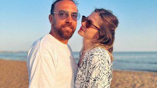 Survivor Sercan Yıldırım‘ın eşi Nihan Yıldırım mini şortlu poz verdi!