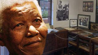 Nelson Mandela'ya hediye edilen dünya boks şampiyonası kemeri çalındı