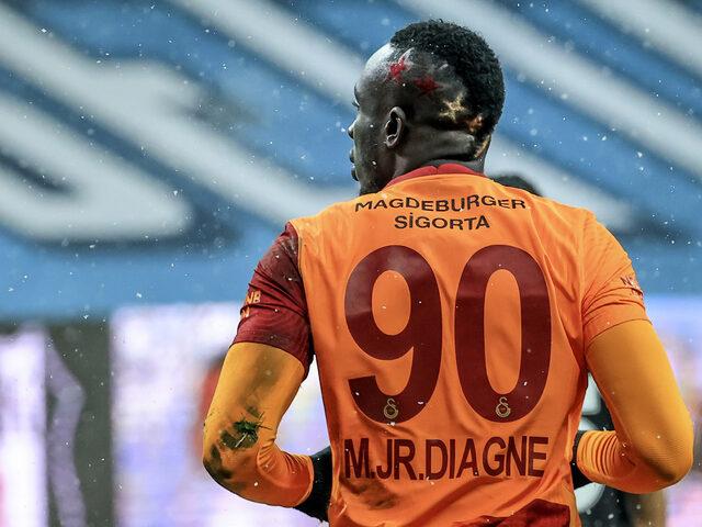 Son dakika transfer haberi: Fatih Karagümrük Galatasaray'dan ayrılan Mbaye Diagne'yi resmen açıkladı!