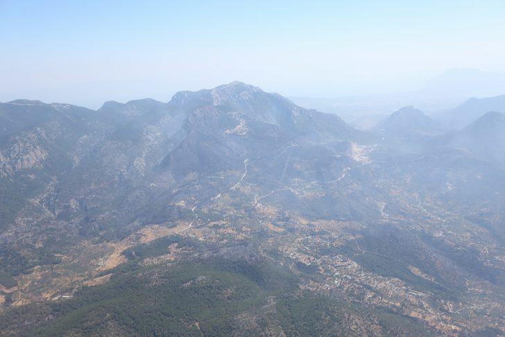 GÜNCELLEME 2 - Datça'daki yangına havadan ve karadan müdahale sürüyor G5