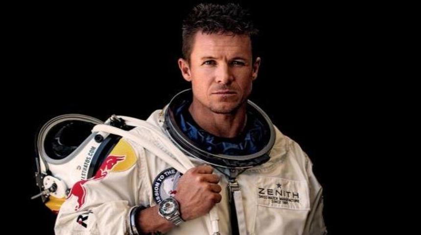 Zenith, Baumgartner&rsquo;ın saatini Bağışlıyor