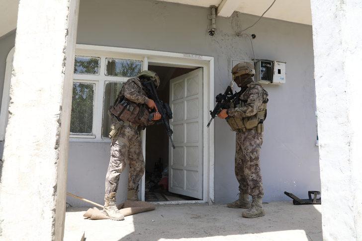 Van'da 23 düzensiz göçmen yakalandı G2