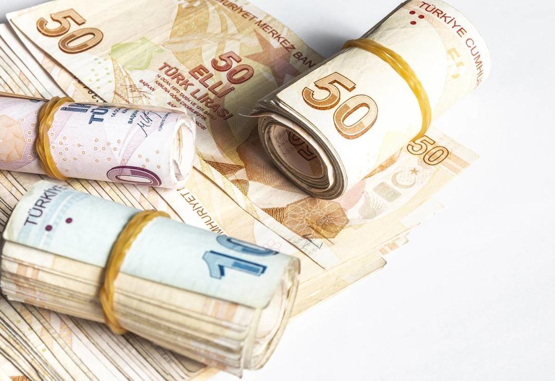 Son dakika: EYT i&ccedil;in 2 aşamalı &ccedil;alışma! Kadınlar ve erkekler i&ccedil;in farklı uygulama: Prim g&uuml;n sayısı ve yıl şartı detayı&hellip;