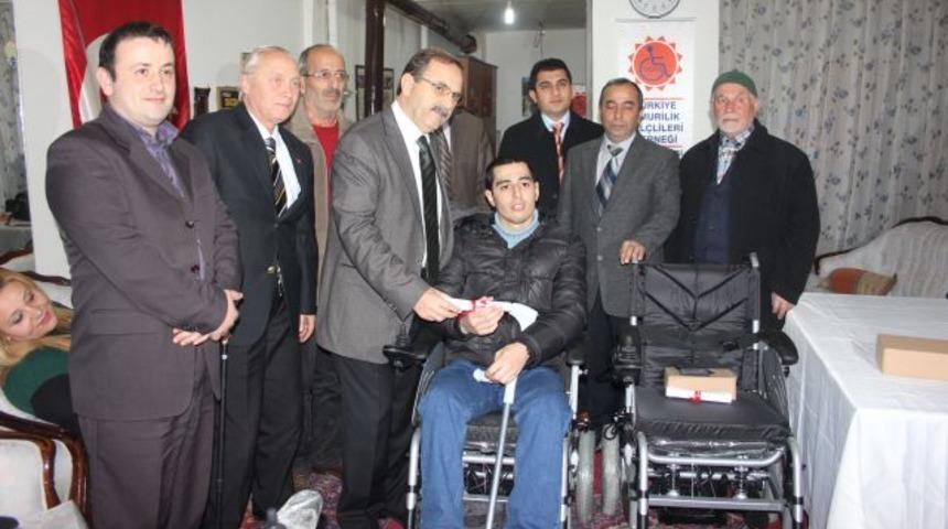 TOFD’den engellilere tekerlekli sandalye desteği