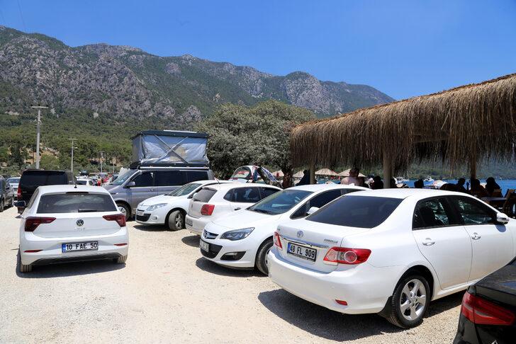 Muğla'da bayram trafiği yoğunluğu sürüyor G1