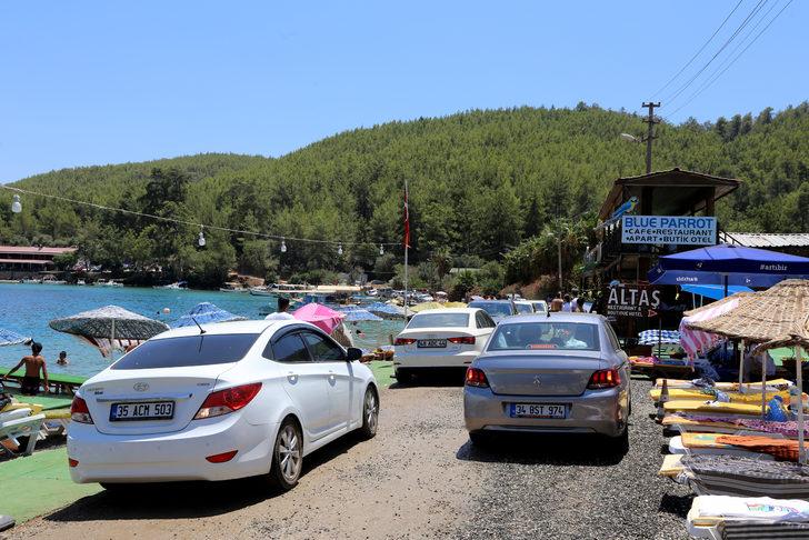 Muğla'da bayram trafiği yoğunluğu sürüyor G2