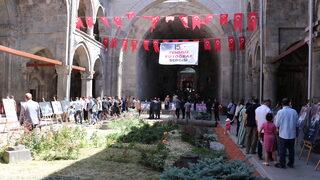 Erzurum'daki Çifte Minareli Medrese'de 15 Temmuz Fotoğraf Sergisi açıldı