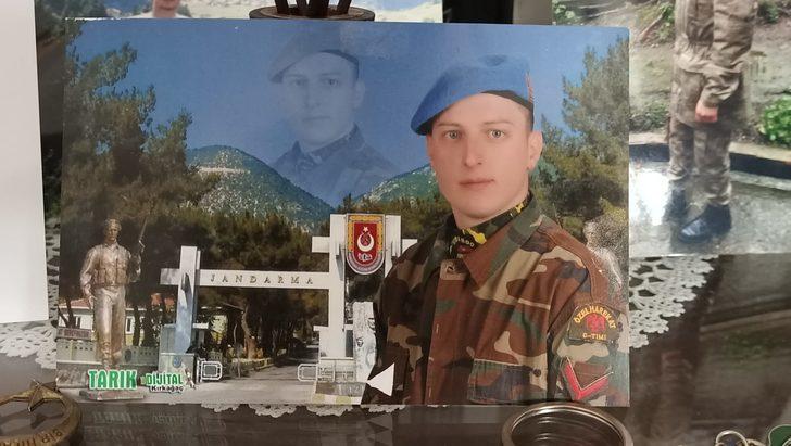 15 Temmuz şehidi Samet Uslu'nun ailesi oğullarını unutamıyor G3