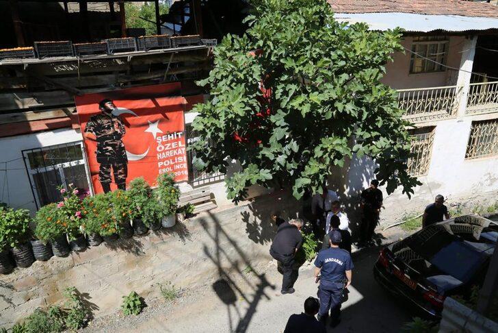 Artvin Valisi Doruk, 15 Temmuz şehitleri Acar ve İnce'nin ailelerini ziyaret etti G4