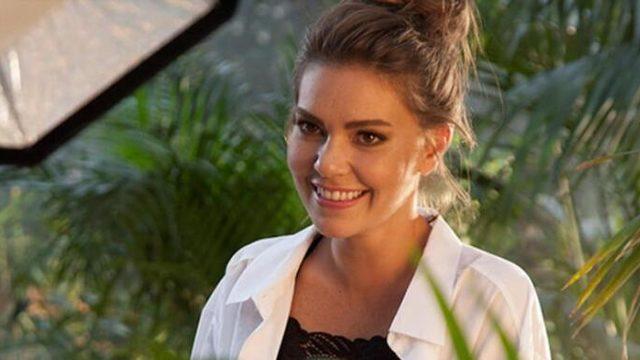 Aslı Enver'in Disney Plus için çekilecek yeni dizisindeki partneri belli oldu