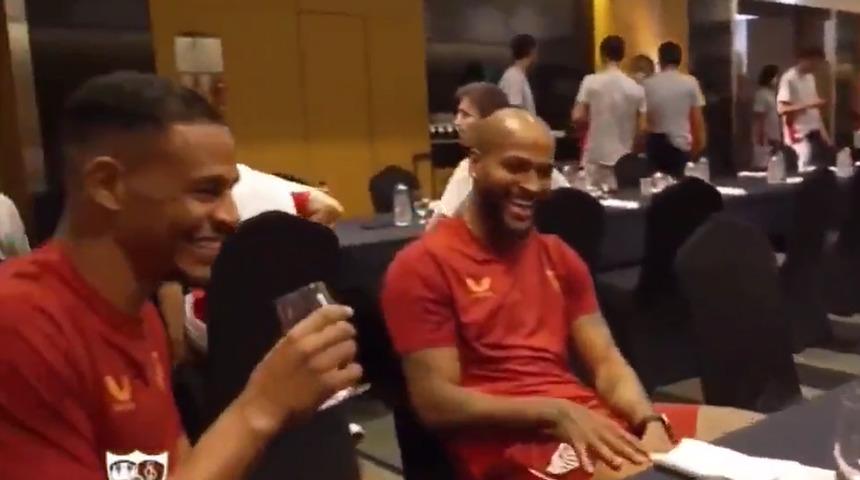 Sevilla'ya transfer olan Marcao'dan takım arkadaşı Fernando'yla birlikte küfür dersi! Hem de Türkçe...