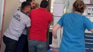 Batman’da hasta yakınları ile sağlık çalışanları arasında arbede çıktı! Kapıyı tekmelerle açmaya çalıştılar