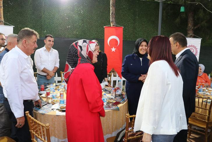 Siirt'te şehit yakınları ve gaziler bir araya geldi G3