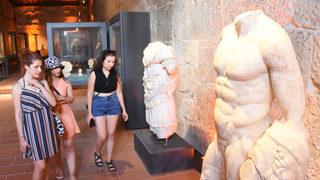 Tarihe ışık tutuyor! Likya Uygarlığı’na ait eserler Antalya’da binlerce ziyaretçisini ağırlıyor