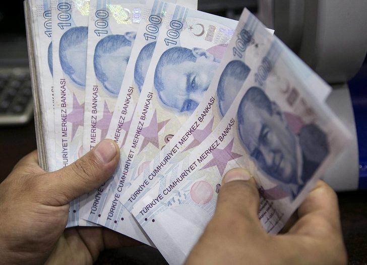 Sözleşmeli personelin kadro düzenlemesinde takvim netleşti! İlk toplantı Beştepe’de yapıldı: Masada 3+1 formülü var… G4