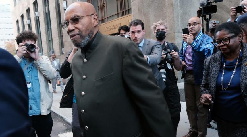 Malcolm X suikastı: 20 yıl hapis yattıktan sonra aklanan Muhammed Aziz, 40 milyon dolarlık tazminat davası a&ccedil;tı